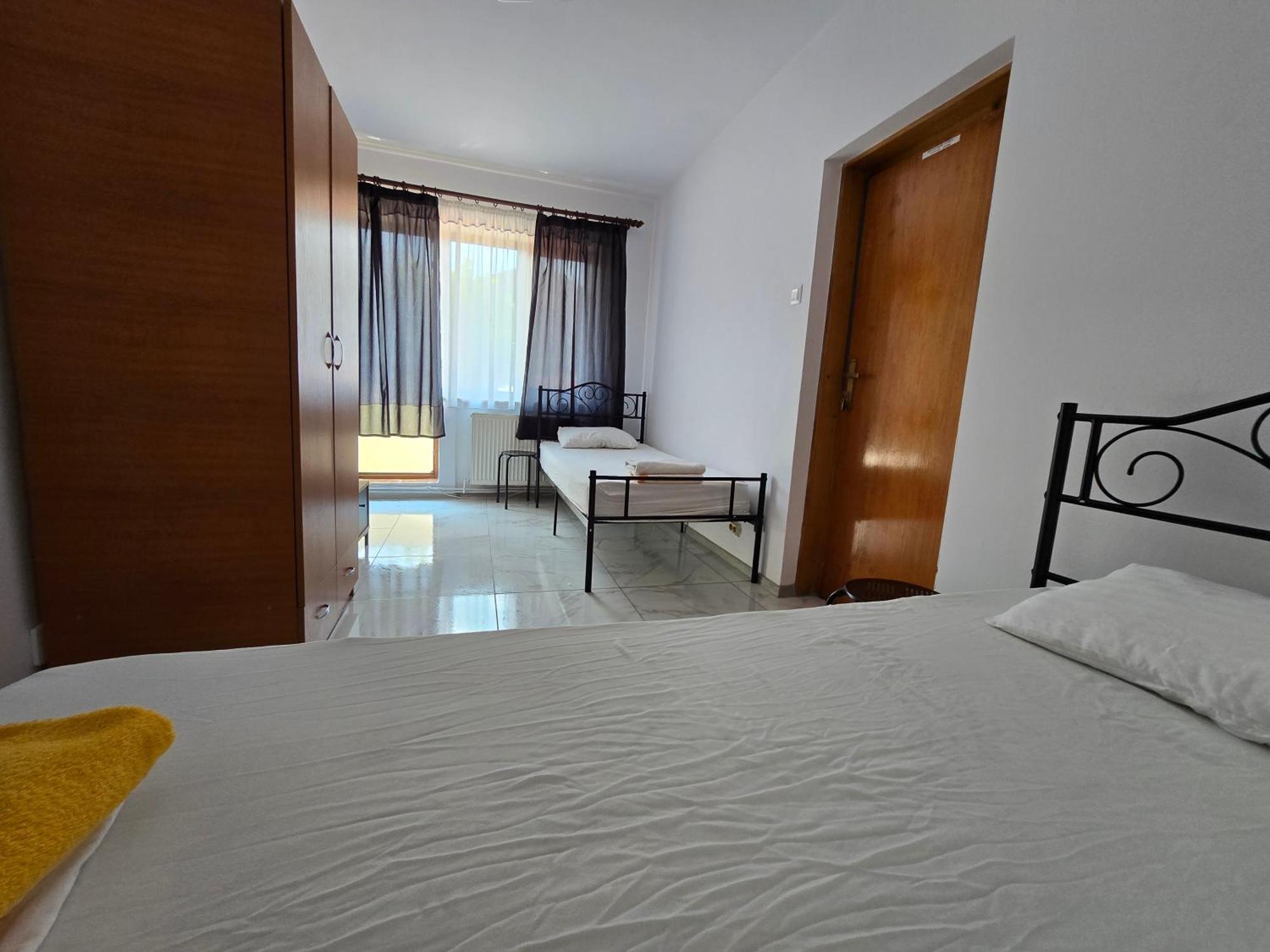Z Villa Bucharest Luaran gambar