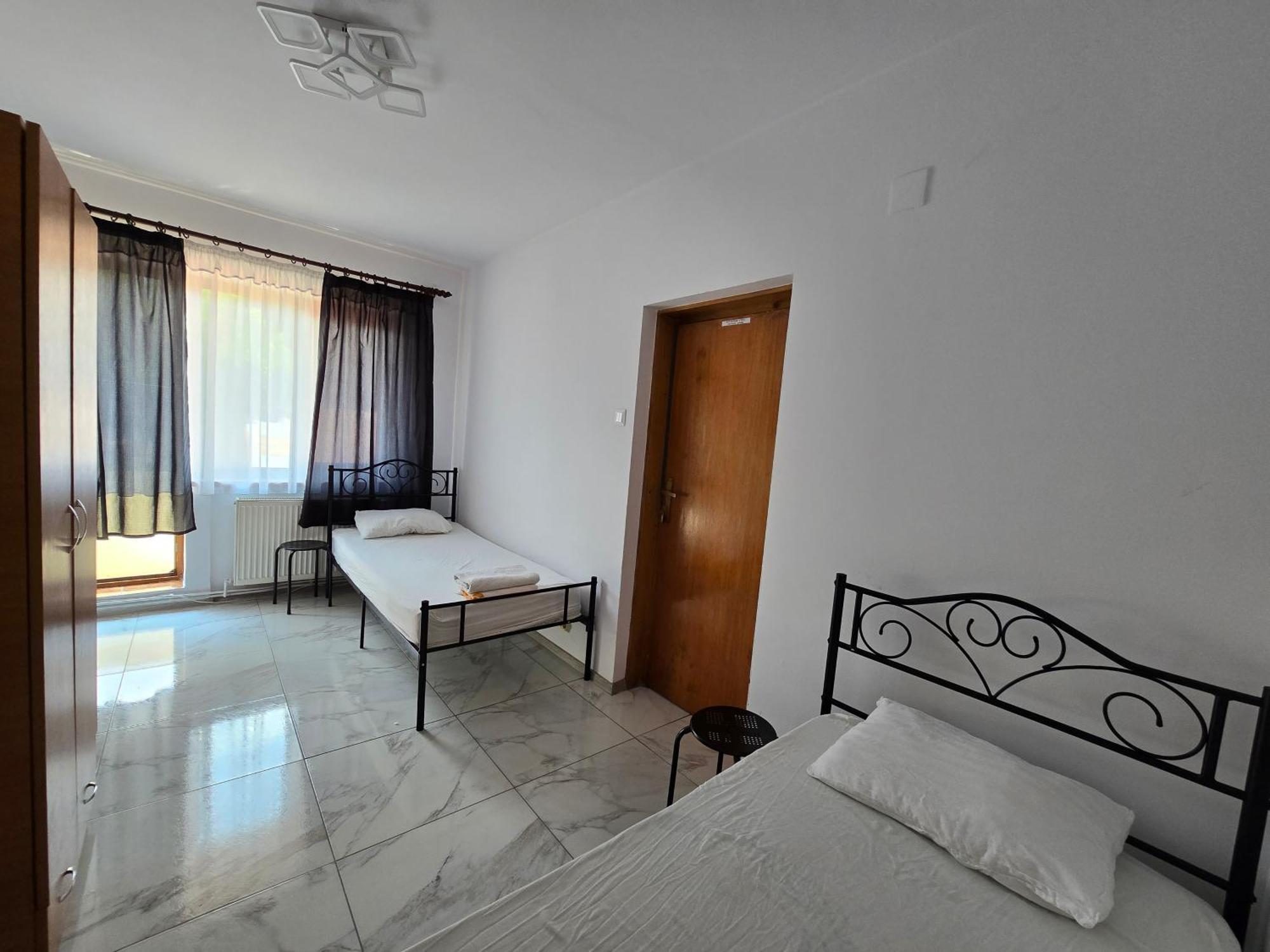 Z Villa Bucharest Luaran gambar