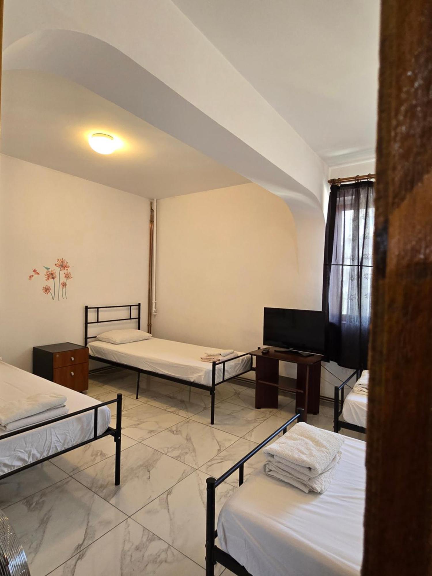 Z Villa Bucharest Luaran gambar