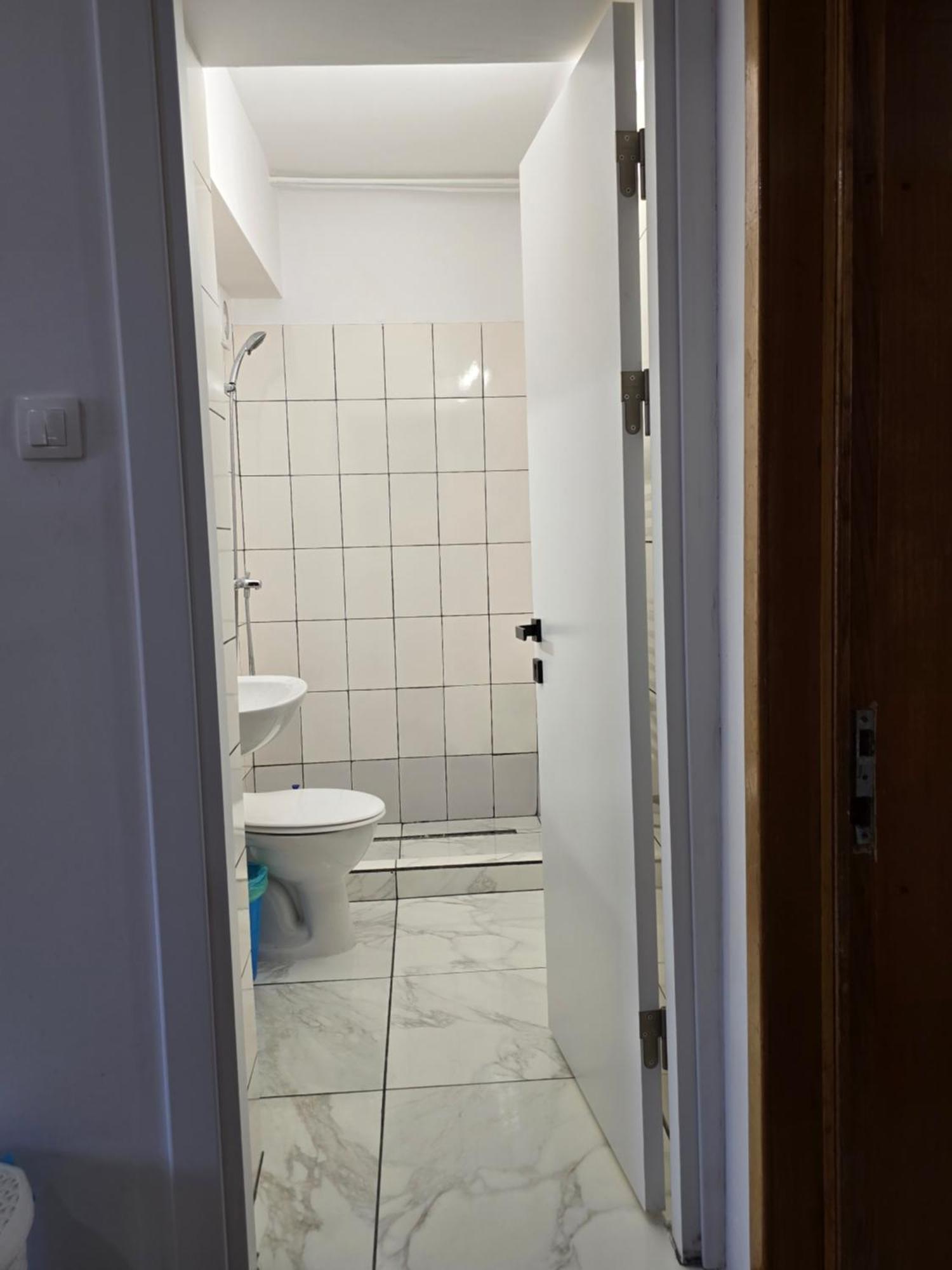 Z Villa Bucharest Luaran gambar