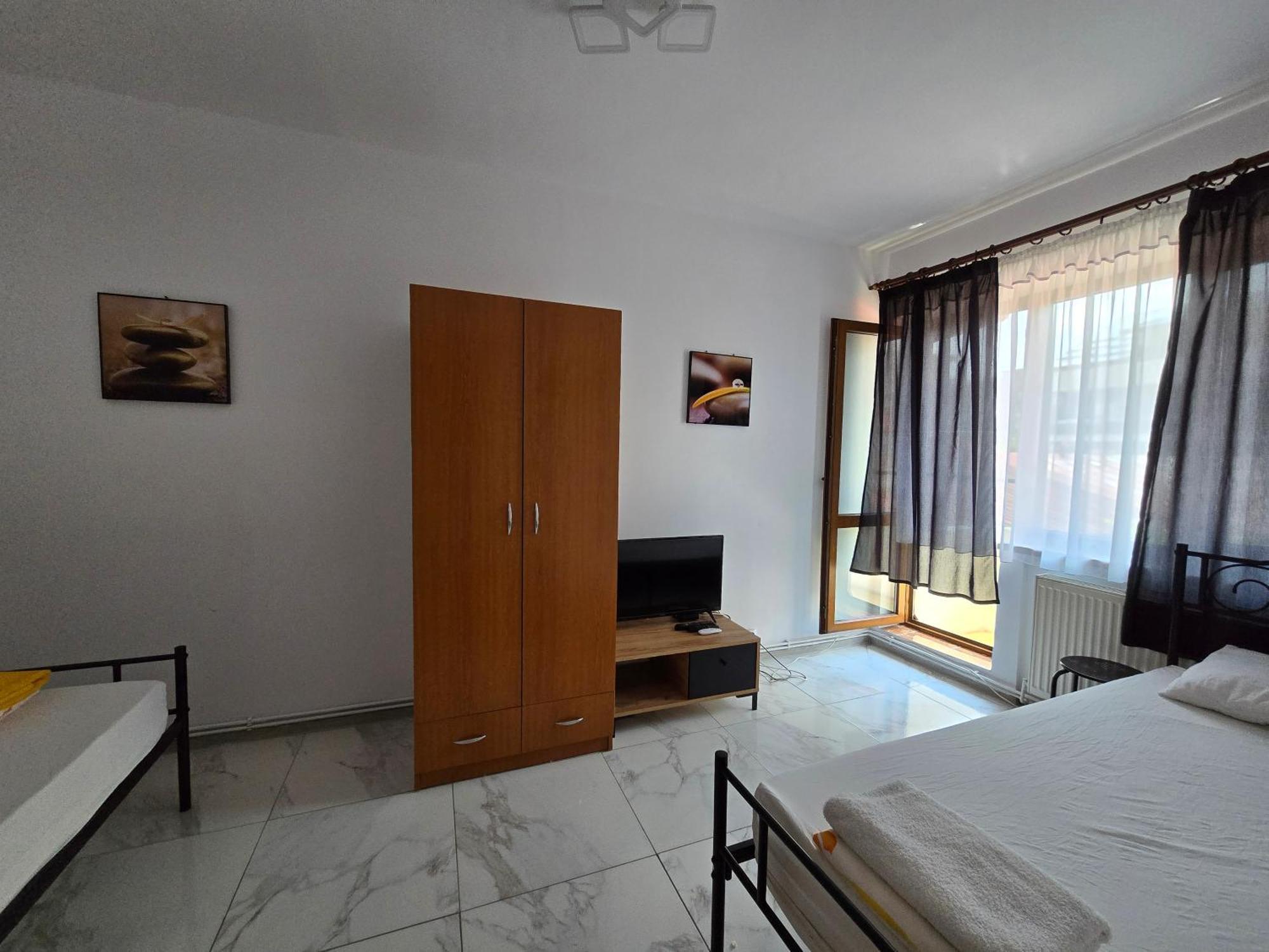 Z Villa Bucharest Luaran gambar