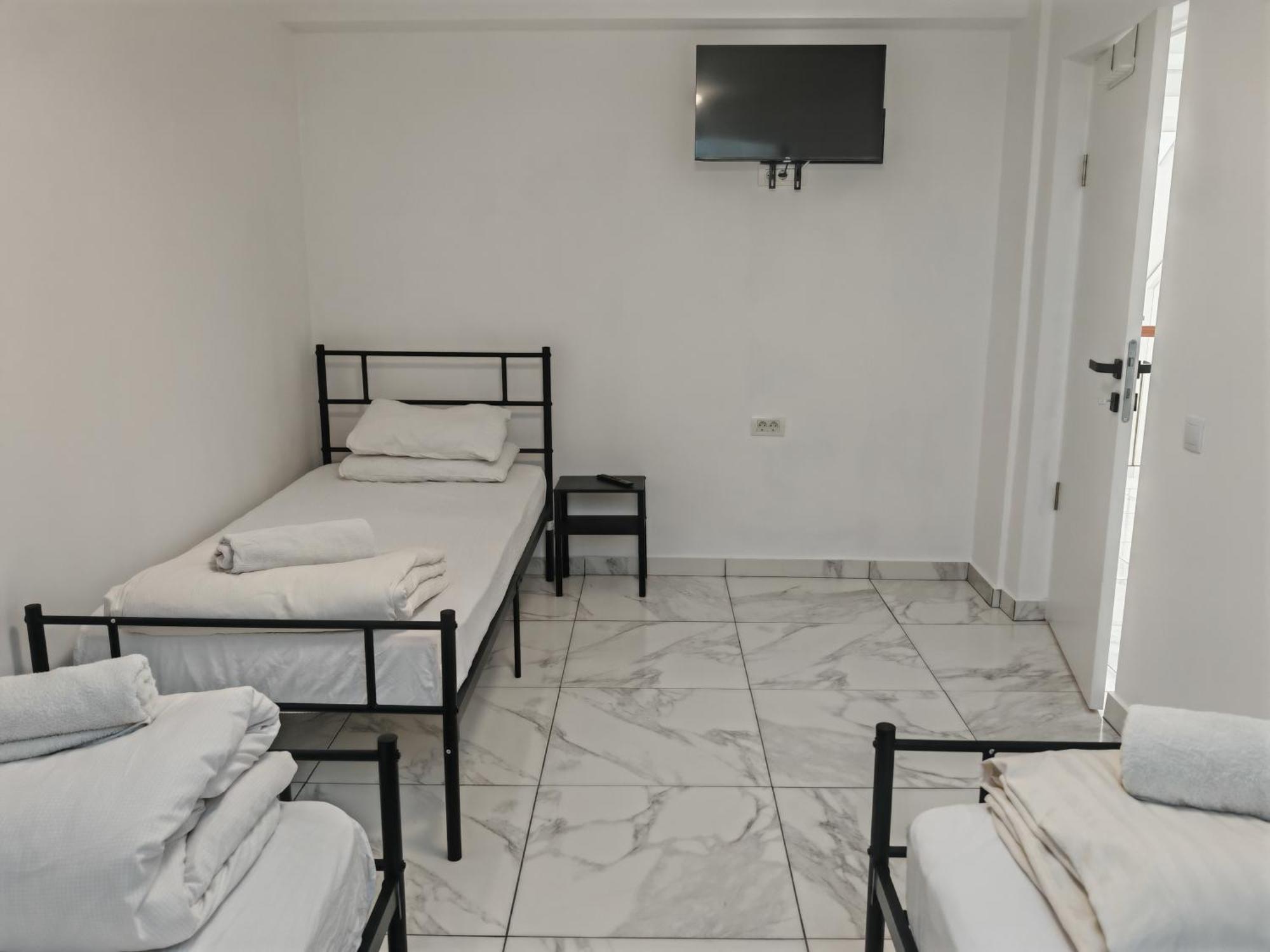 Z Villa Bucharest Luaran gambar
